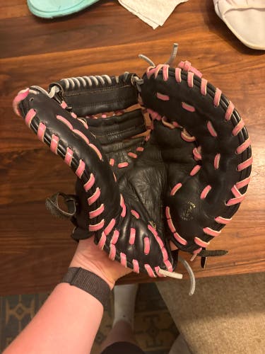 2011 Mizuno Prospect GXF102 RH First Base Baseball Glove 12.5" (Used)