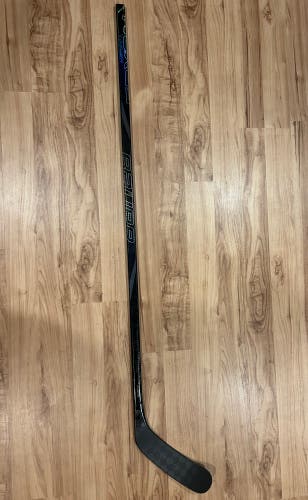 Senior Bauer Vapor Hyperlite 2 Left Hand Hockey Stick P92 65 Flex Pro Stock (New)
