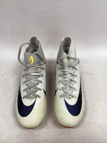 Used Nike Soccer Cleats White/Red/Navy Junior 04 11851-S000047023