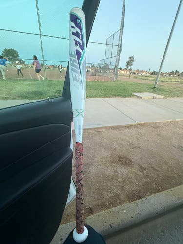 2024 Easton Firefly Composite Bat (-12) 16 oz 28" (Used)