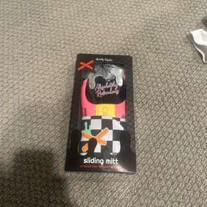Rockstar Adult Sliding Mitt (New)