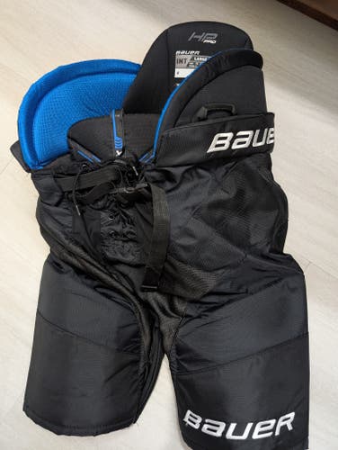 Intermediate Large Bauer HP Pro Hockey Pants (Used)