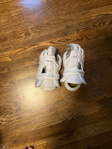 Maverik M6 Lacrosse Gloves (Used)