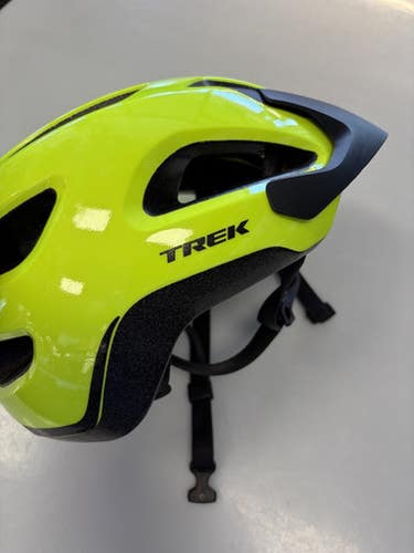 Used Trek SOLSTICE MIPS Bike Helmet Yellow M/L 11860-S000309400