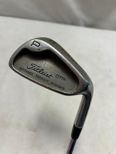 Used Titleist DTR Golf Wedge Mens RH Pitching Wedge 11490-S000273422