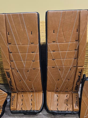 32" 2025 True Nitro Pro Catalyst Goalie Leg Pads