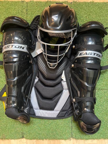 Adult Easton Gametime Catcher's Set (New)