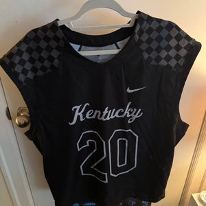 Black Large Men's Nike Jersey (New)