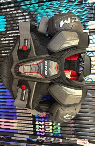 SR SM CCM Jetspeed FT1 (Used) Small Senior Shoulder Pads FT 1 ice hockey men's