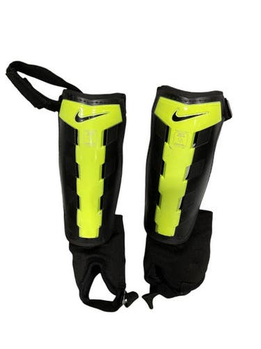 Used Nike Soccer Shin Guards Youth Black MD 11847-S000033184