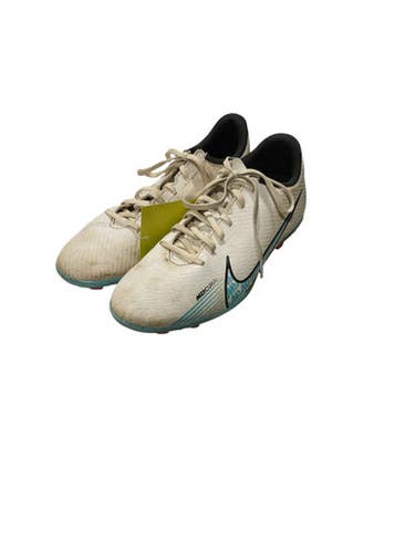 Used Nike Soccer Cleats White Senior 6 11847-S000034956