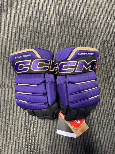 CCM D30 Gloves 13" (New)