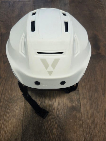 Valor Axiom Adult Small White Matte HECC certified Helmet (Used)
