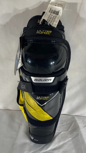 S21 Junior Bauer Supreme Ultrasonic 9" Shin Pads (New)
