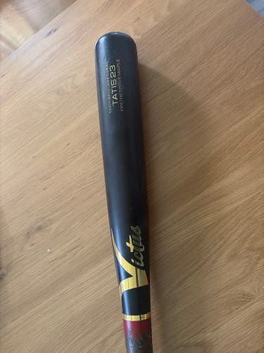 2023 Victus Tatis Maple Bat (-3) 30 oz 33" (Used)