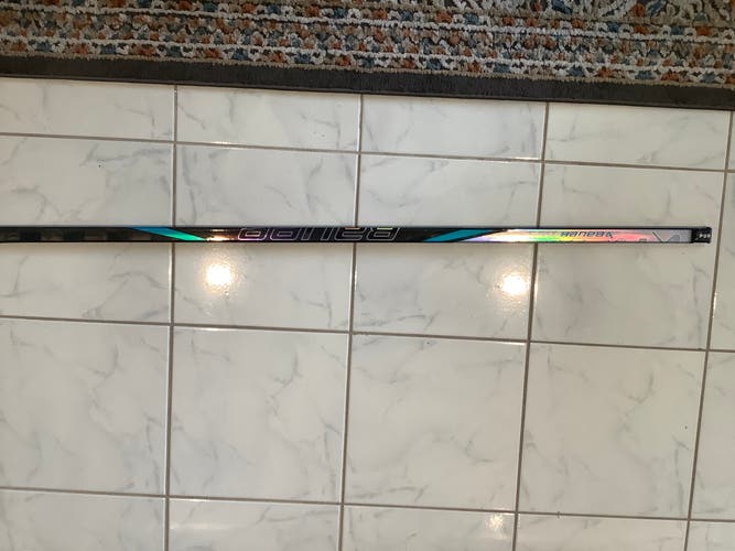 Intermediate Bauer Nexus Tracer Left Hand Hockey Stick P92 55 Flex (Used)