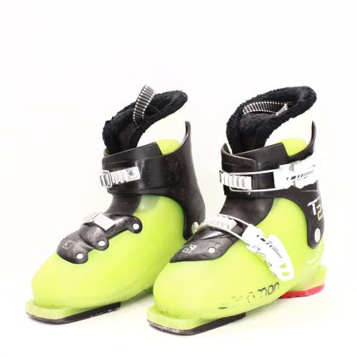 Salomon T2 Kids Ski Boots - Size 3 / Mondo 21 Used