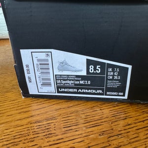 Men's Size M 8.5 (W 9.5) Under Armour Mid Top Molded Cleats (New)