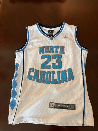 White Large Kids Unisex Jordan Jersey (New)
