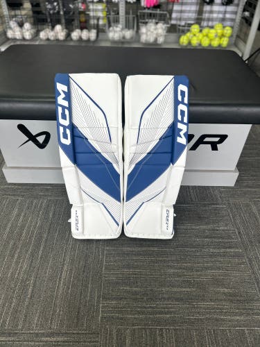 NEW 28" CCM EFlex 6.5 Goalie Pads