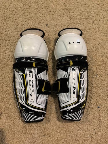 Youth CCM Super Tacks AS1 10" Shin Pads (Used)