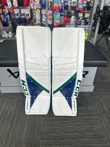 NEW Pro Stock Thatcher Demko 36" CCM EFlex 5 Goalie Pads Pro Stock