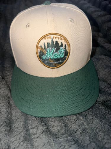 Green Men's 7 3/8 New Era Mets Hat