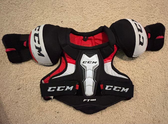 Men's Large Intermediate CCM JetSpeed FT485 Shoulder Pads (Used)