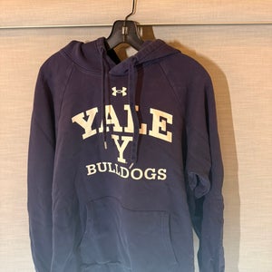 Yale Bulldogs Large Under Armour Sweatshirt