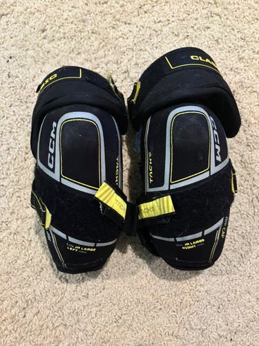 Junior Large CCM classic Elbow Pads (Used)
