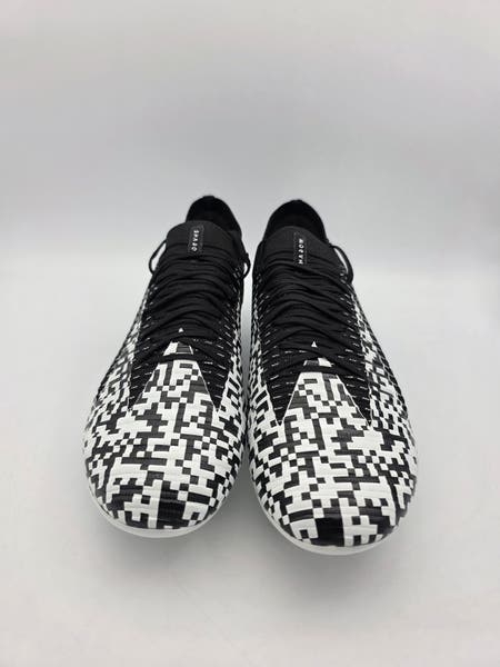 Mens Size 9.5 Under Armour Shadow Elite 3 FG \'QR Code\' Soccer Cleats Black White Under Armour Shadow Elite 3.0 FG QR Code - Black/White main image 4