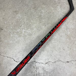 87 Flex P92 Senior Bauer Proto Left Hand Hockey Stick Pro Stock (Used)