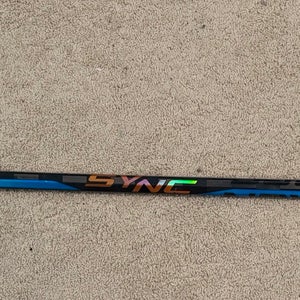 Junior Bauer Nexus Sync Right Handed Hockey Stick P28 50 Flex (Used)