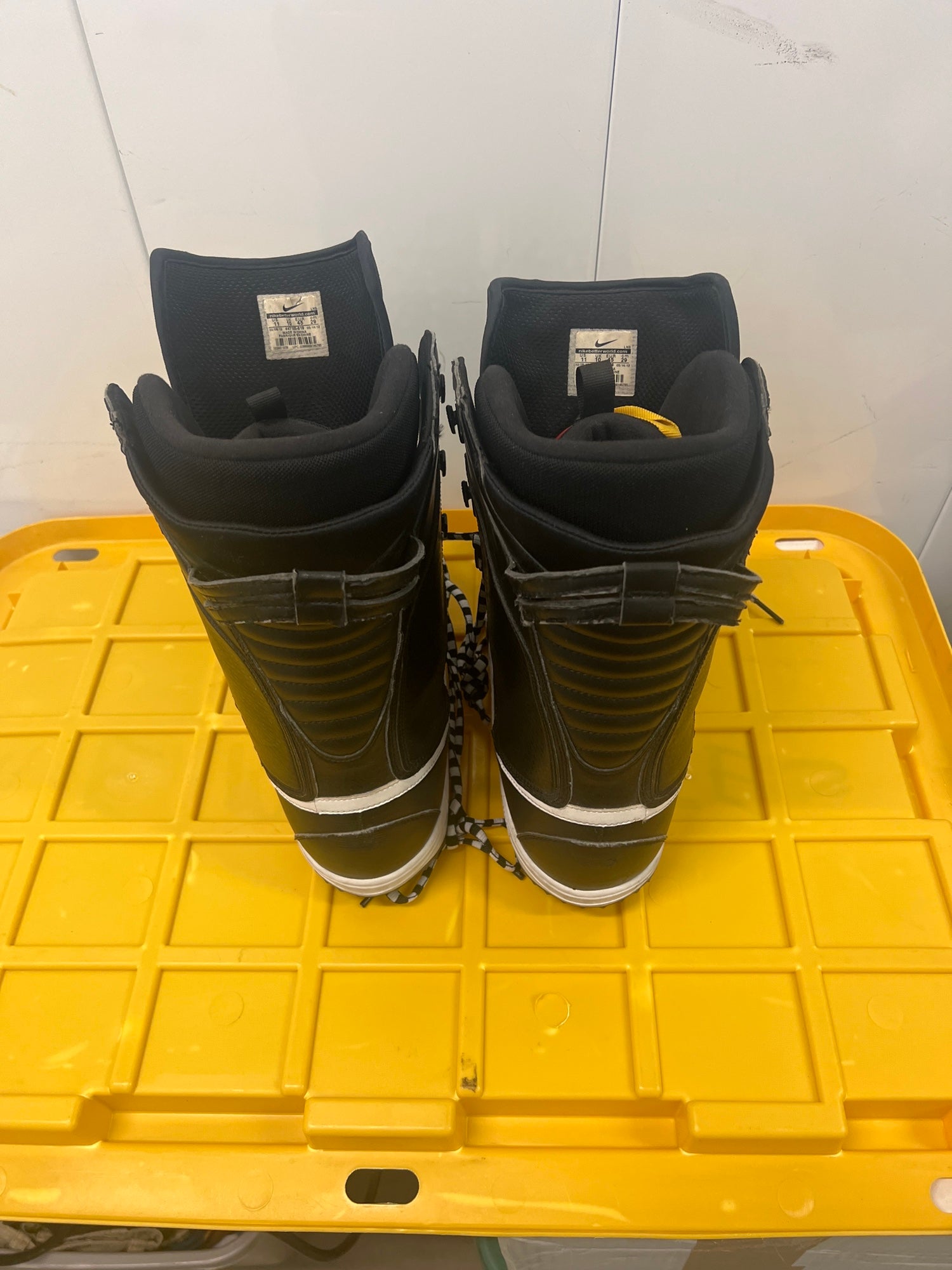 Nike Vapen Snowboard Boots | Used and Closeout