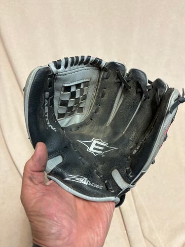RH Easton Z Flex Baseball Glove 9.5" (Used)