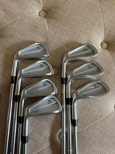 Miura LH CB-801 Iron Set 4-PW DG Mid S300 Stiff Flex Lefty +1 NICE READ