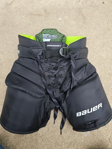 Large Bauer Prodigy Goalie Pants (Used)