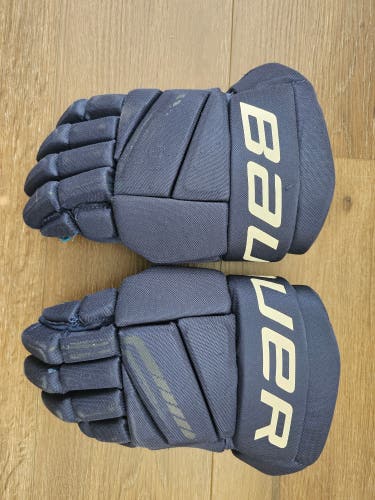 Bauer Gloves 13" (Used)