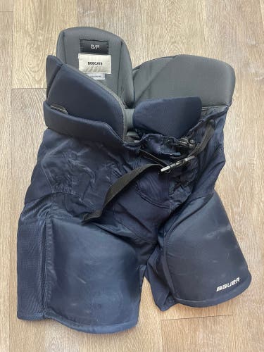 Pro Stock Sr Small-1” Bauer Nexus Pro Hockey Pants Navy (Used)(Shortened)