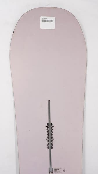 burton 148 snowboard Women's Yeasayer Camber Sports Basement True Twin Freedom Twin Shape and flex are perfectly symmetrical for a balanced ride that lets you spin and stomp as you like 1999 Burton Custom Superfly Ninja
