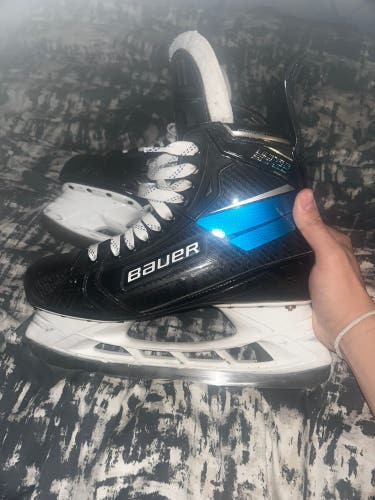 Marlies Blue 2020 Bauer Supreme Ultrasonic Hockey Skates Regular Width Pro Stock 9.5/9.25 (Used)