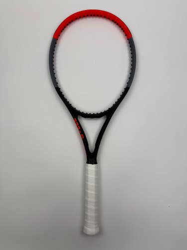Wilson Clash 100 Tour V1, 4 3/8 Very Good Condition