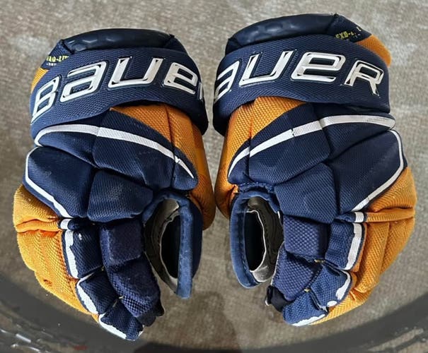 Bauer Vapor Hyperlite Gloves 10" (Used)