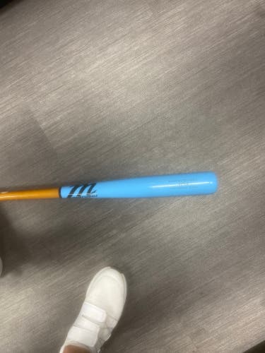 2025 Marucci AP5 Maple BBCOR Certified Bat (-3) 30 oz 33" (Used)