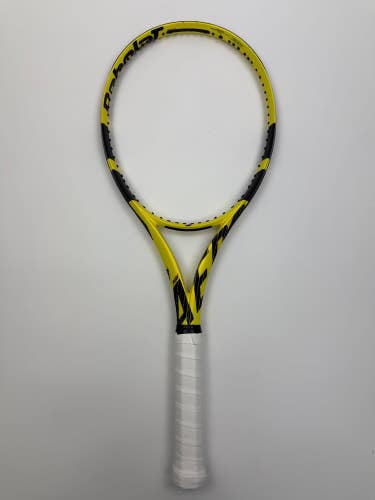 Babolat Pure Aero 2019, 4 1/4 Very Good Condition