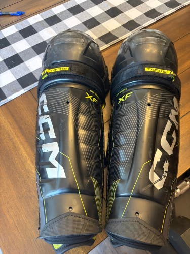 Senior CCM Tacks XF Pro 15" Shin Pads (Used)