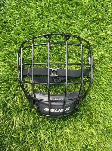 Small Bauer Profile II Facemask Full Cage (Used)
