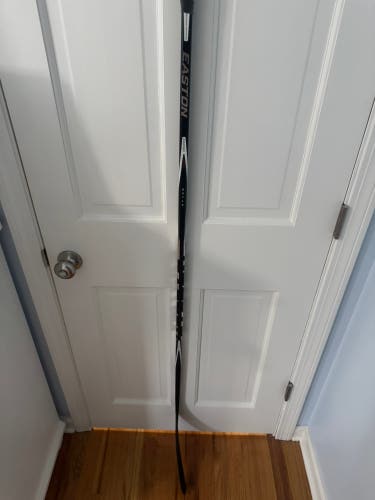 Senior Easton Synergy HTX Right Handed Hockey Stick P91A 95 Flex Pro Stock (Used)