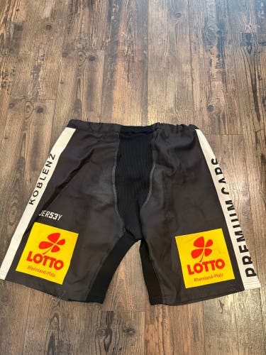 Large Pant Shell (Used)