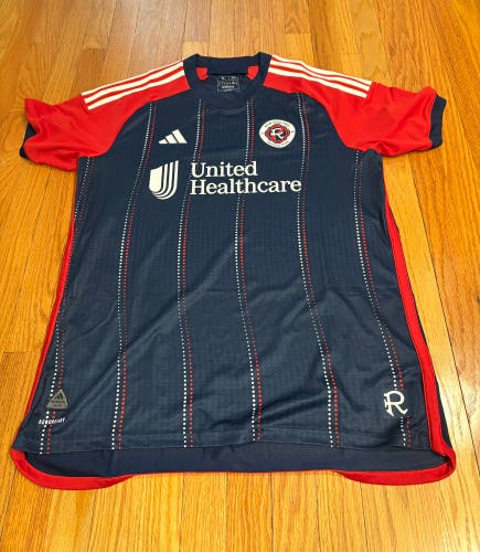 Adidas New England Revolution Soccer Jersey Men’s XL Brand new $150 Retail